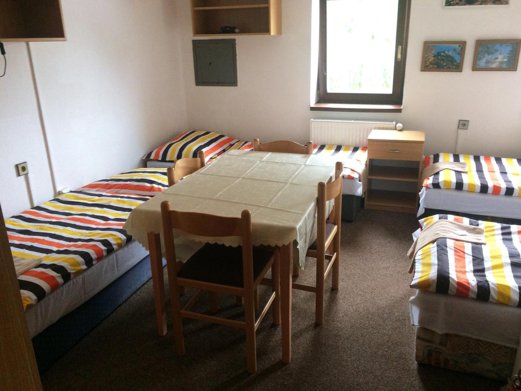 Hotel Pod Skalou Писек Экстерьер фото