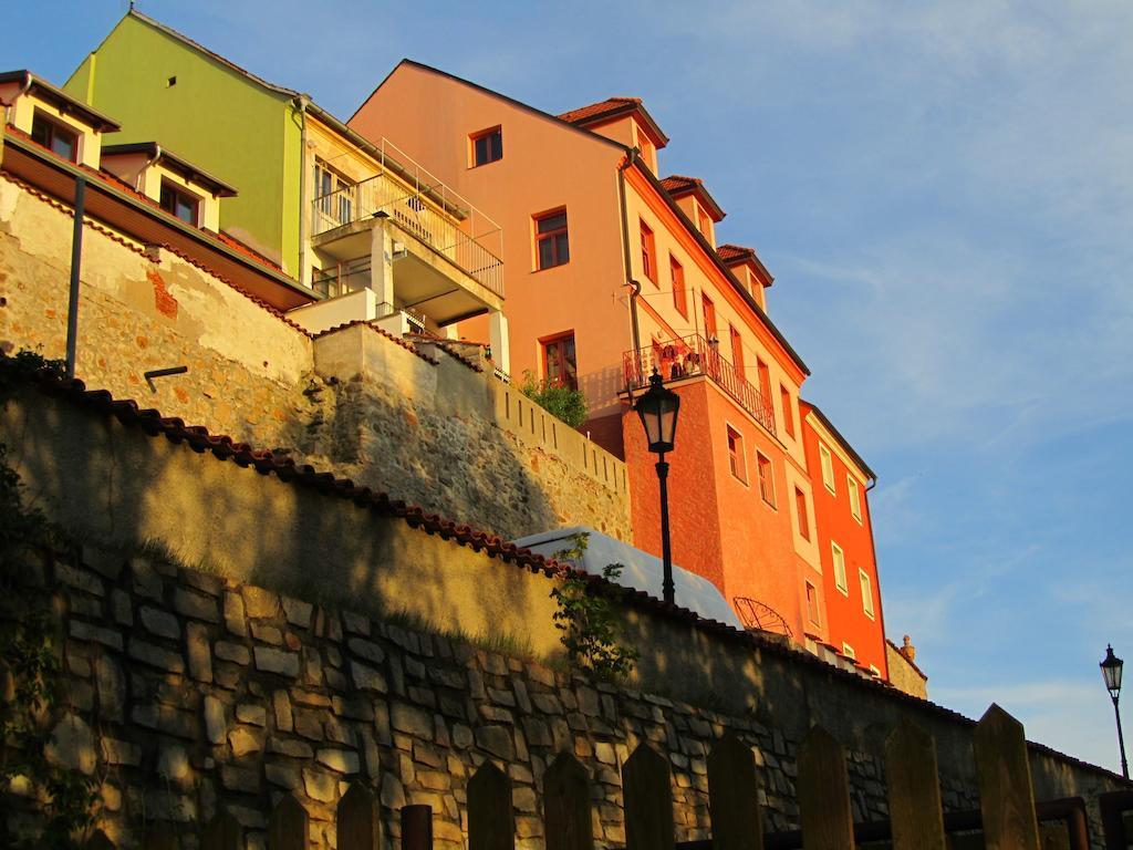 Hotel Pod Skalou Писек Экстерьер фото